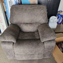 Rocker Recliner 
