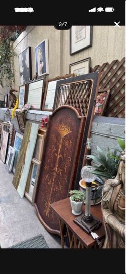 Art sale today 805 Washington Del Giorgio’s store Hillcrest parking in front or alley way right after the shop
