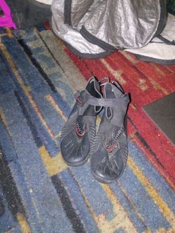 Size 10 O'Neill booties $25
