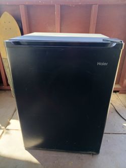 Mini fridge