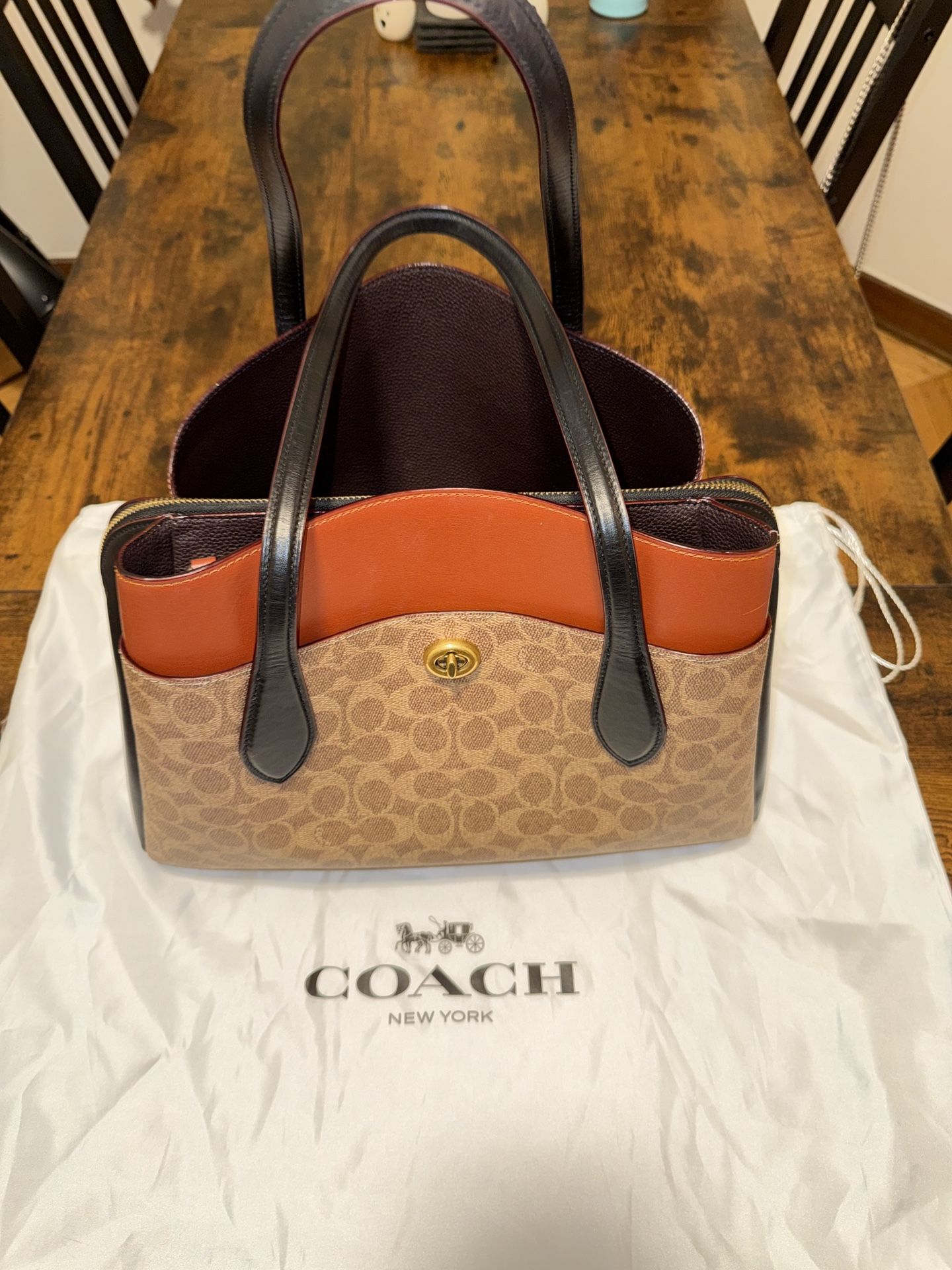 Coach Bag Lora Carry All