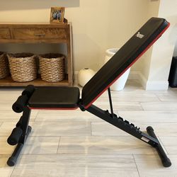 Adjustable Weight Bench