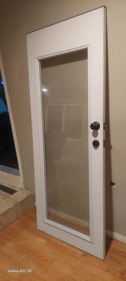 Double Glass Backyard, Front, Pantry Door