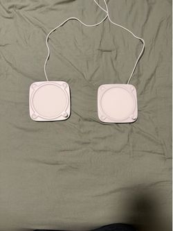 2 Elgato Key Light Neo's