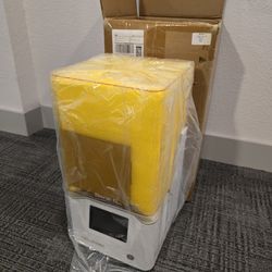 3D Resin Printer - 6.68“4k+ UV LCD NOVA3D - Brand New