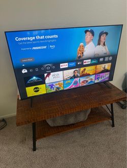 TCL 50” QLED 4K Smart TV (50Q550F) - Like New
