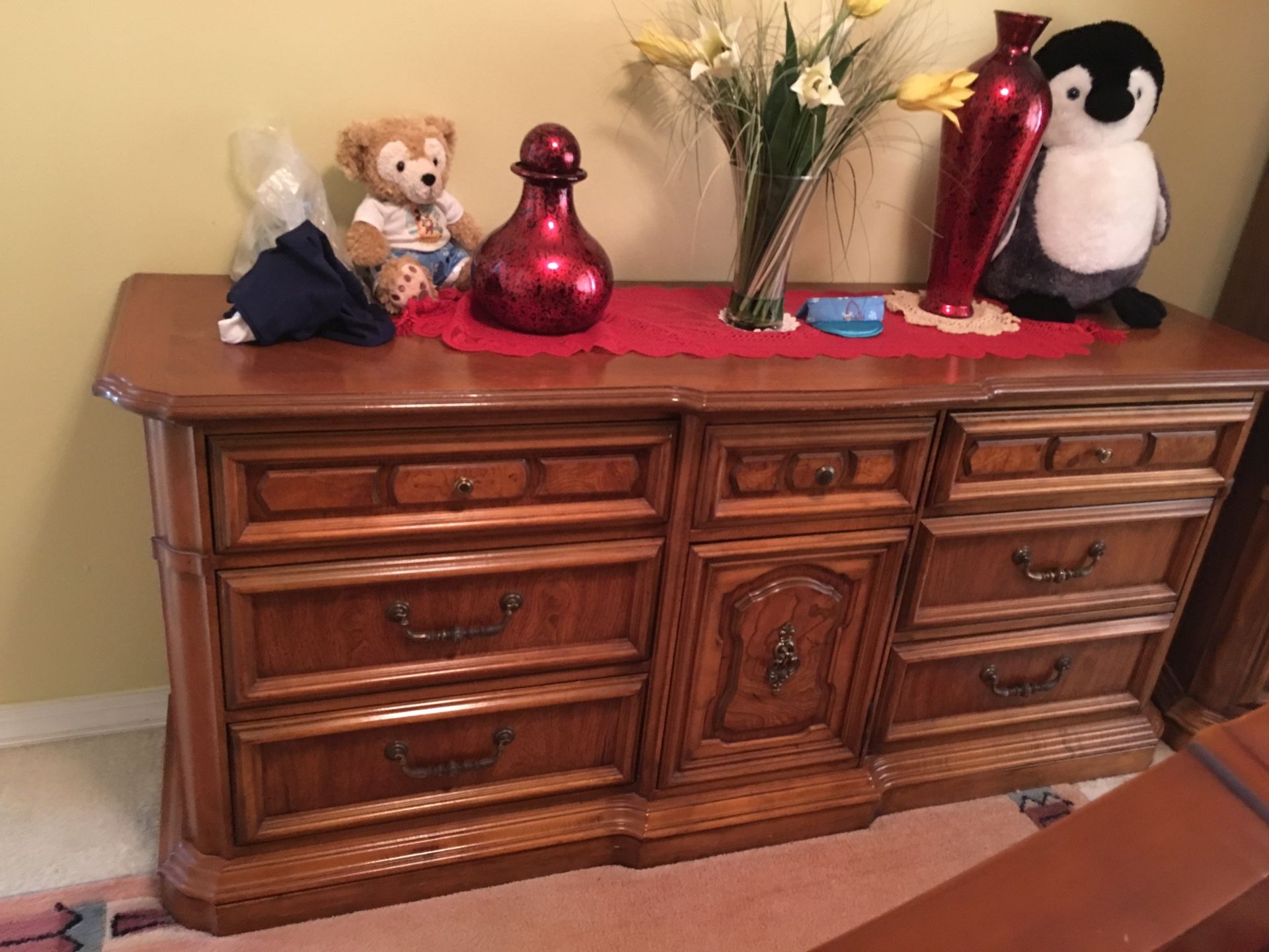 Dresser