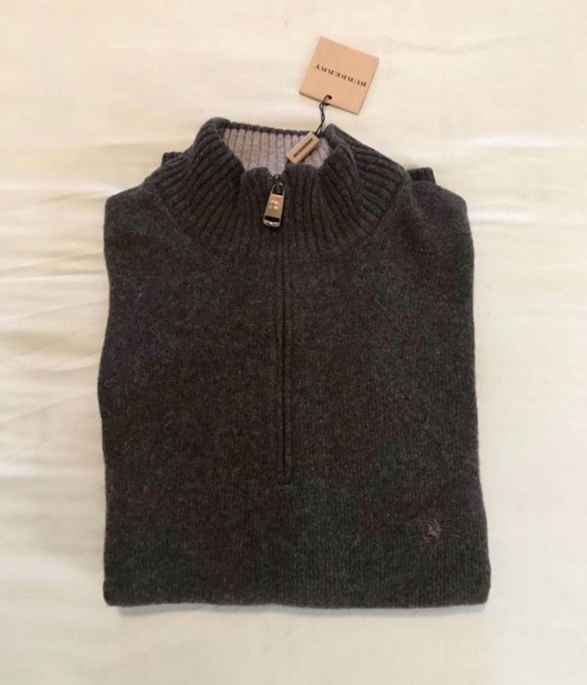 Burberry fashion sweater