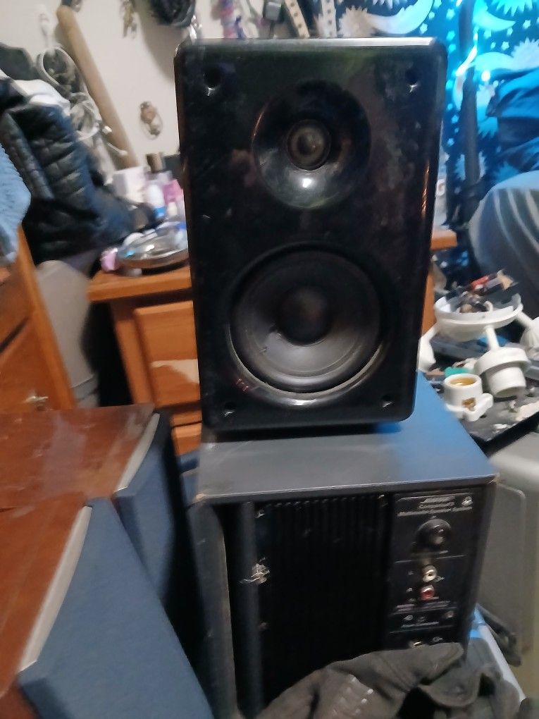 Klipsch Gallery G-12 Speaker