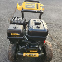 Pressure Washer 4400 Psi