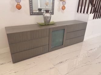 Modern Gray Wood Grain Sideboard with Glass Door