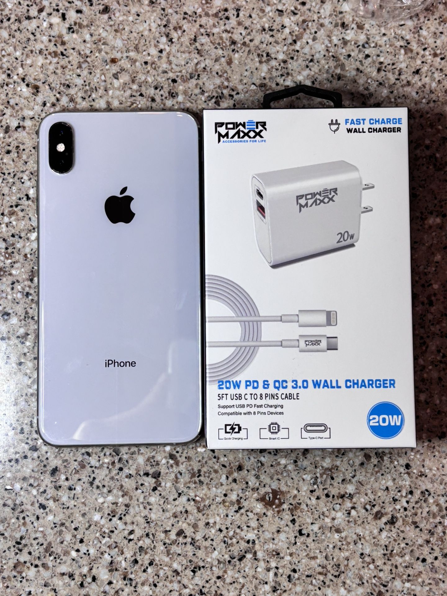 iPhone X Max ~ 64 GB | Unlocked | Liberado | Any Carrier | Cualquier Compania