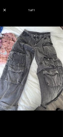 Grey cargo jeans