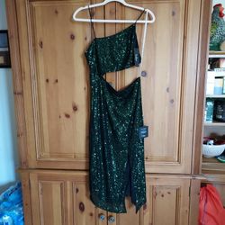 Lulu's beautiful dress size large.