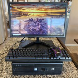 Desk Top Computer With Monitor (NEEDS Monitor Cable, Mouse, Speakers)