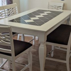 Kitchen Table And Chairs/Benches