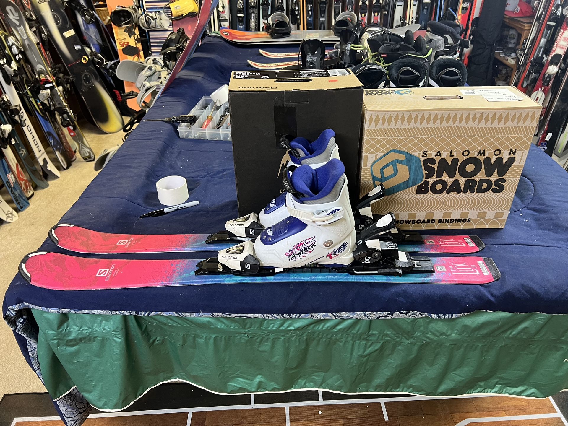 Kids Salomon 100 Ski Package With Boots And Bindings