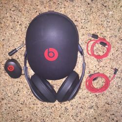 Beats Studio Over the Ear Headphones