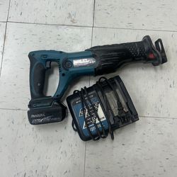 MAKITA RECIPROCATING SAW 