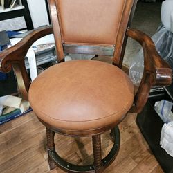 RE-UPHOLSTER CHAIRS, BARSTOOLS, DINING CHAIRS, STOOLS