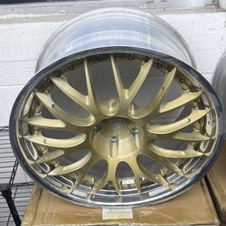 22” Wheels 5x132 – 22x11 Square Set – Deep Dish Chrome Gold Face