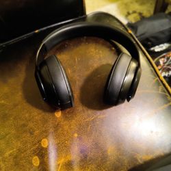 Dre Beats Studio 3s 