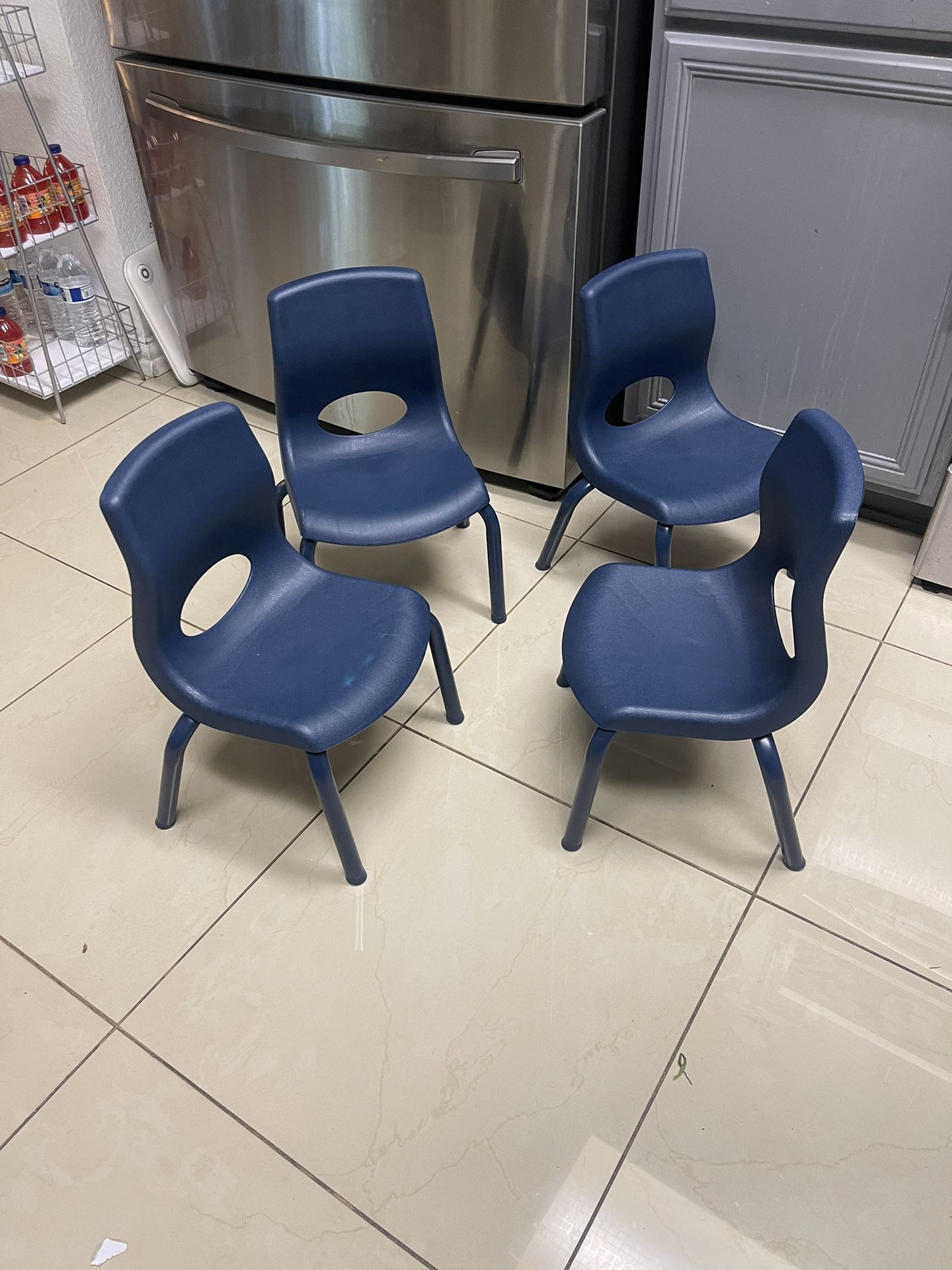 Small Size 5 Years Or Younger Kids New Chairs  