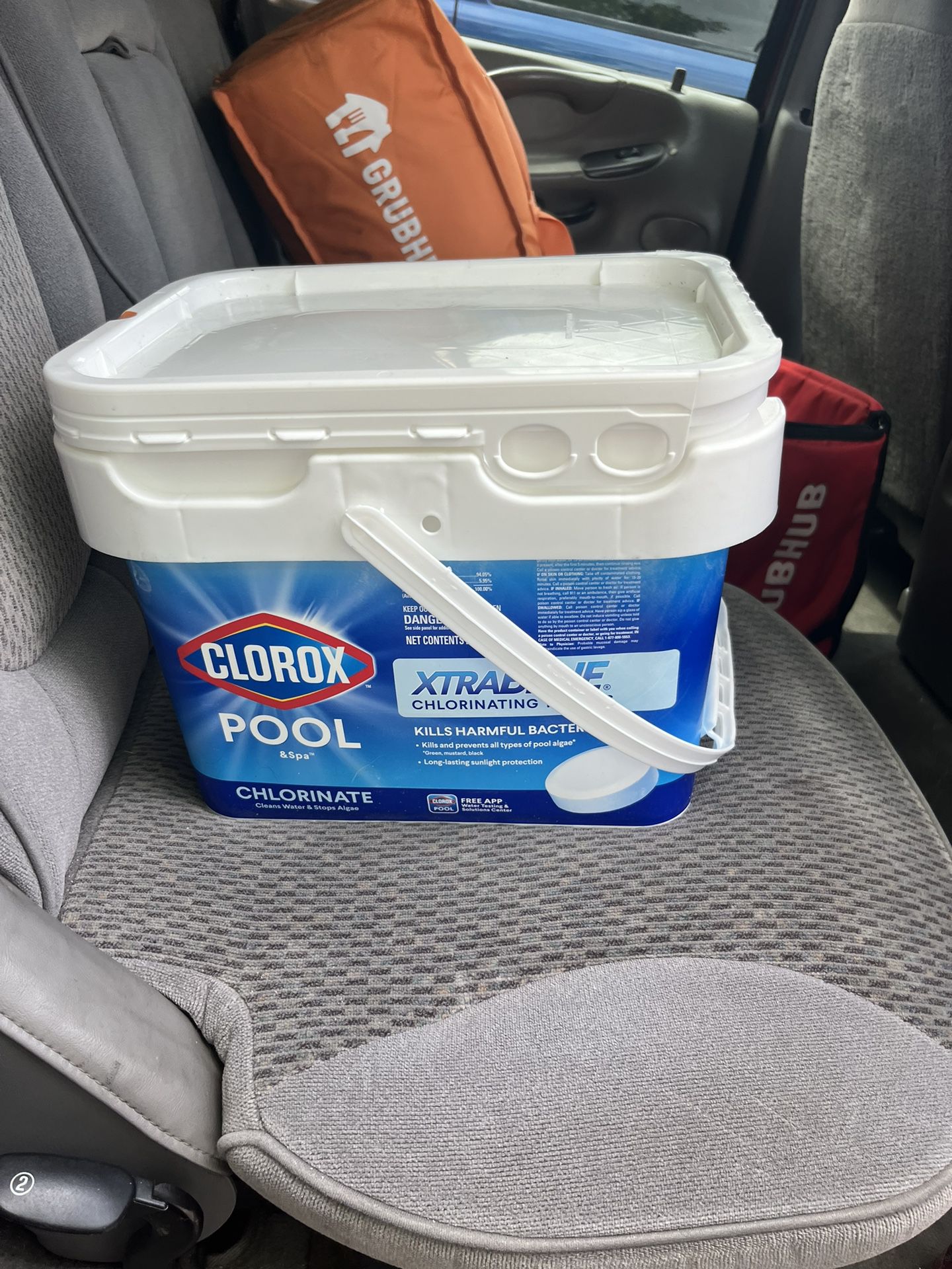 Pool Cleaning 