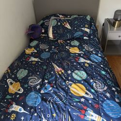 Twin Bed