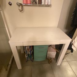 Desk with drawer