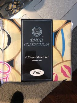 Twin Bed & Full Bed Emojis bed sheets