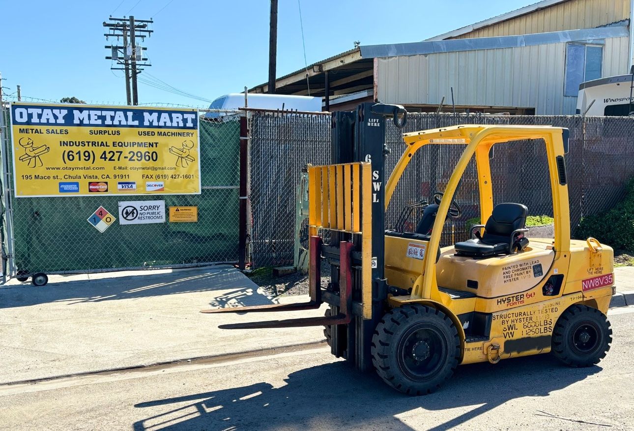 Hyster 6000 Lb Forklift 