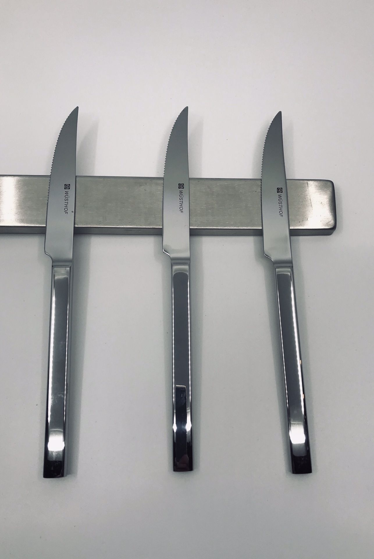 Magnetic knife holder