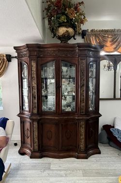 China cabinet