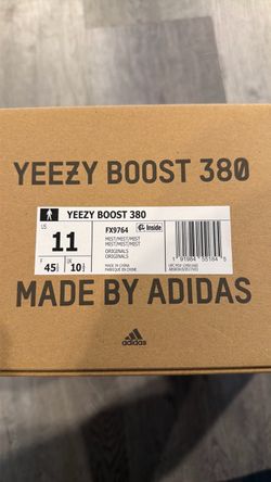 Adidas Yeezy - Slides , 500 &  Boost 380 Mist Size 11