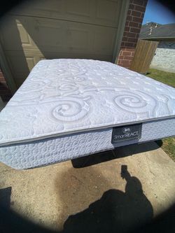 Queen size mattress