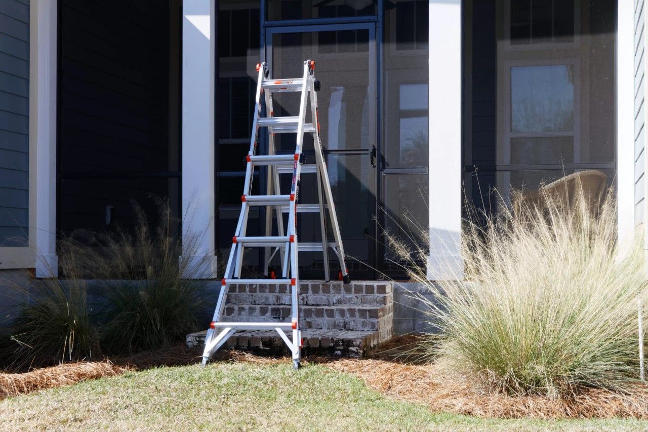 Little Giant Ladders Leveler M22 Multi Position Adjustable Height Ladder System W Adjustable Legs For Uneven Ground