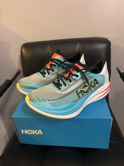 Hoka cielo X1  2.0 / size 6 Women’s $120