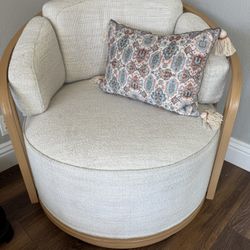 Swivel Chair 
