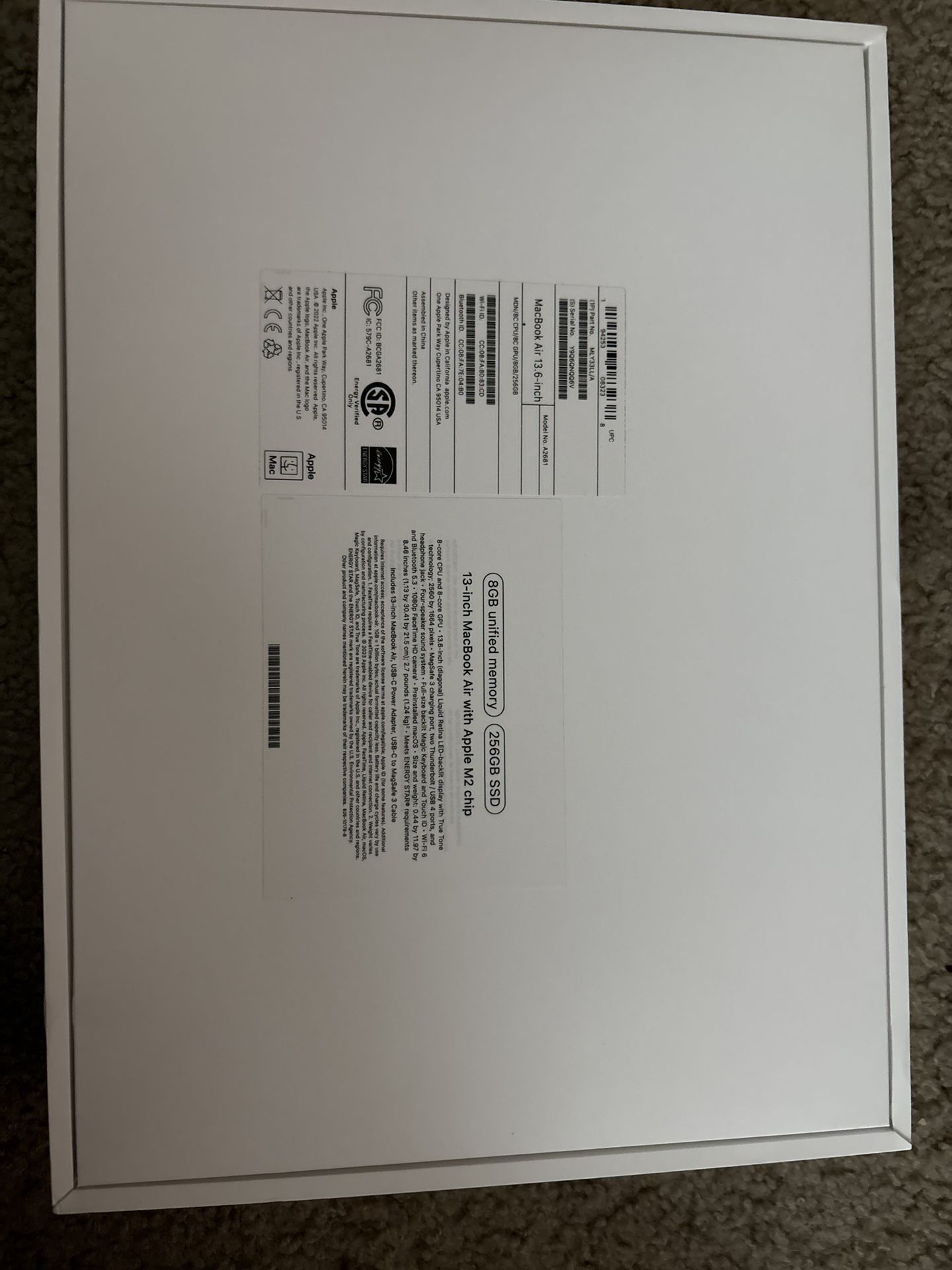 Mac book Air w/Apple M2