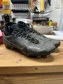 Nike Mercurial Flyknit