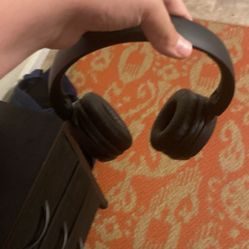JBL headphones battery life 52 hours