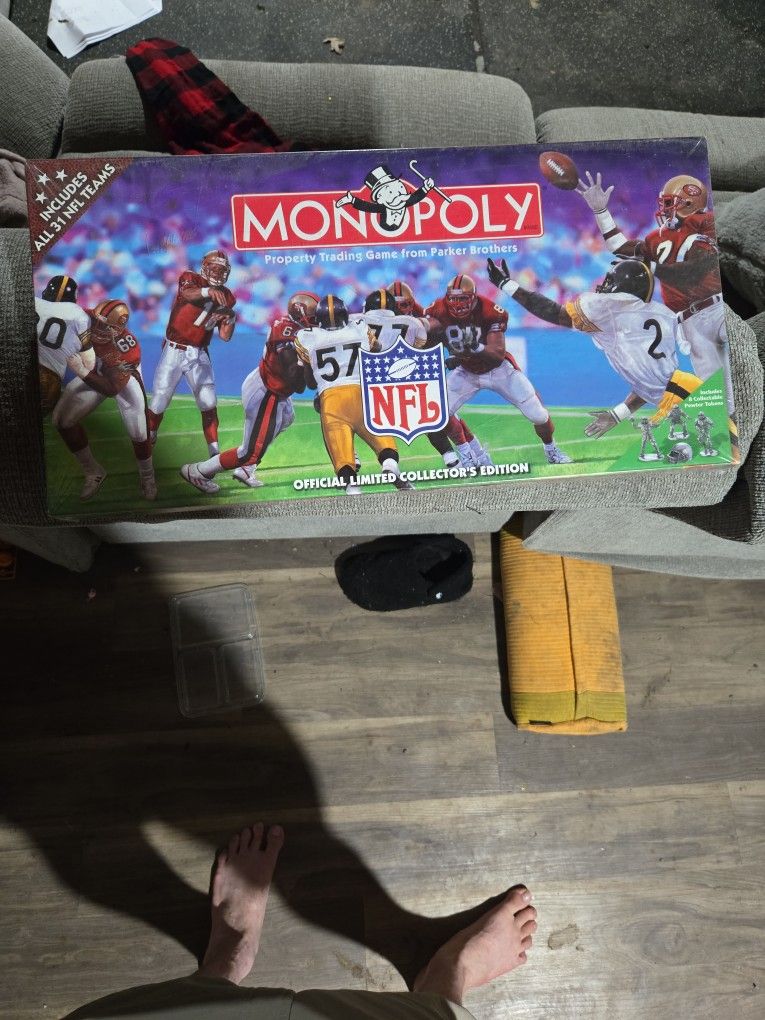 MONOPOLY COLLECTORS EDITION