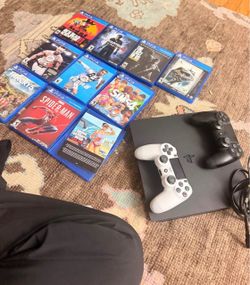 PS4 Slim Bundle – 2 Controllers + 10 Games