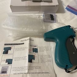 Pricing Gun And Accessories