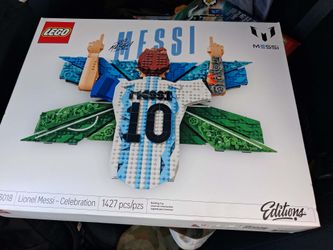 Lego 43018 Editions Lionel Messi Celebration Messi:10