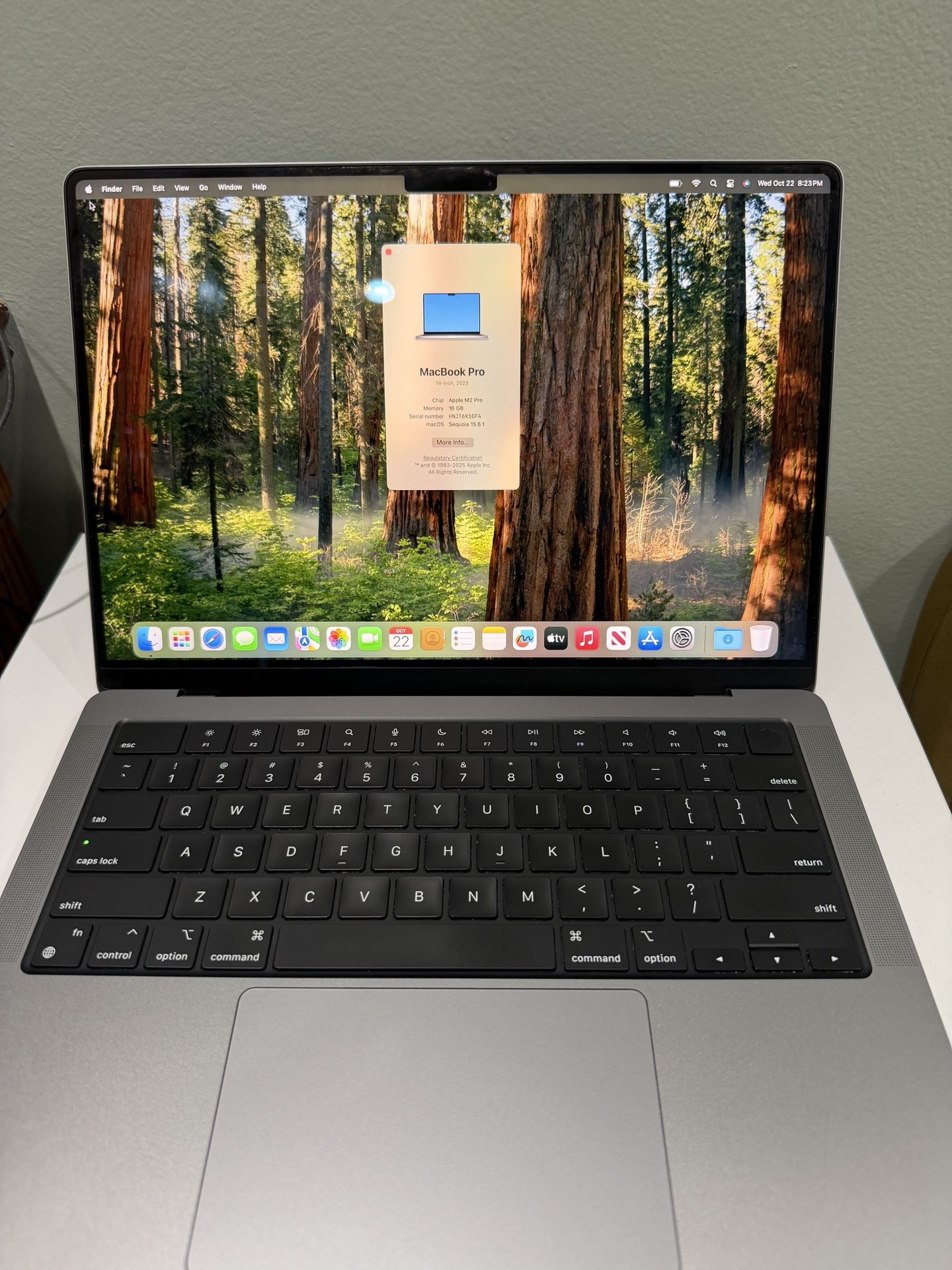MacBook Pro M2 14. 2023