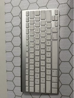 Apple keyboard