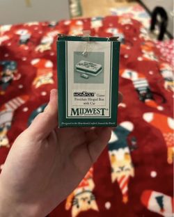 Midwest of cannon falls “monopoly” trinket box