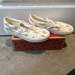 New Vans Floral Slip On Size Women 9